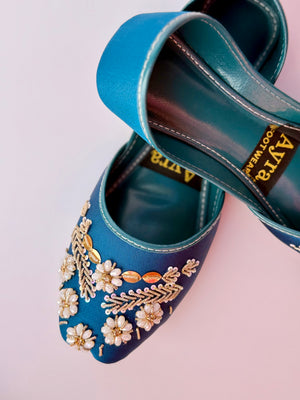 SURKHAAB – Peacock Teal Khussa with Gold Embroidery and Delicate Beaded Highlights