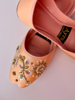 GULZAAR – Silk Rose Khussa with Gold-White Floral Embroidery and Regal Beadwork