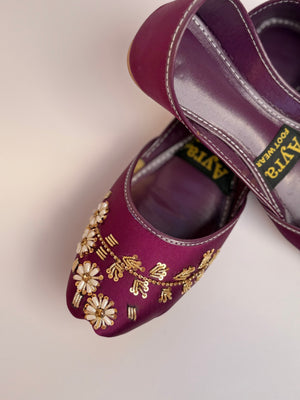 GULBAHAAR – Royale Violet Khussa with Soft Gold & Pearl Detailing